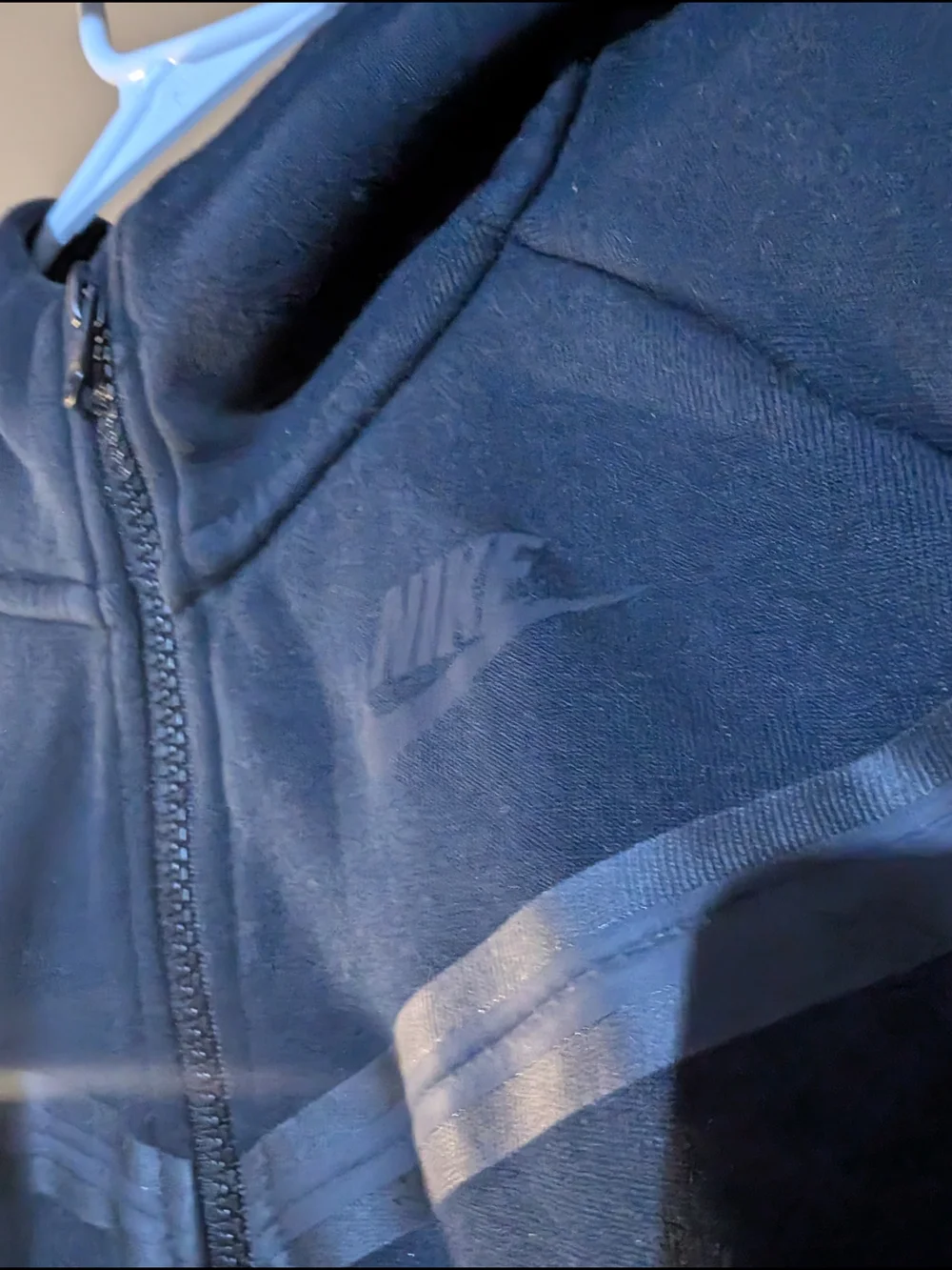 Nike Black Men’s Hoodie - Compact Everyday Carry Mens M